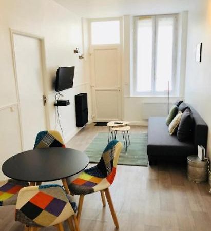 Aux Clefs Des Sacres - Jean De La Fontaine Apartment Reims Luaran gambar